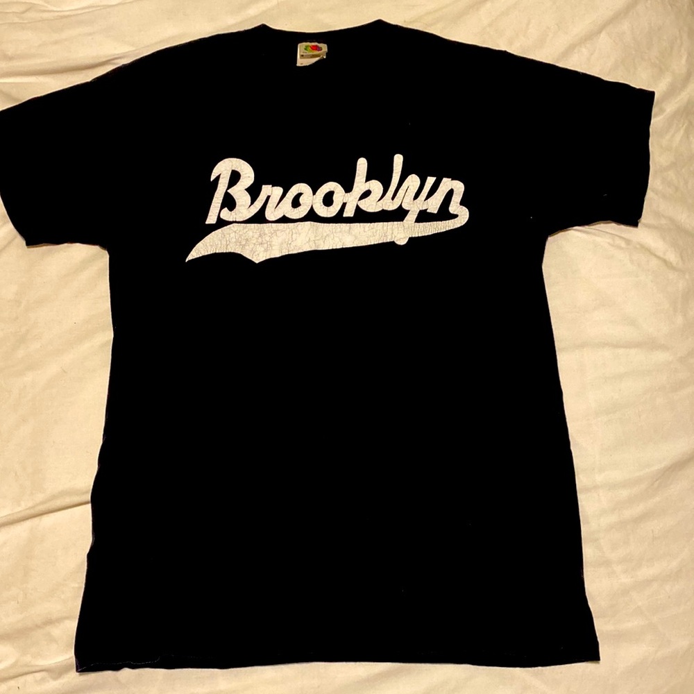 Gently used vintage men’s shirt (M)